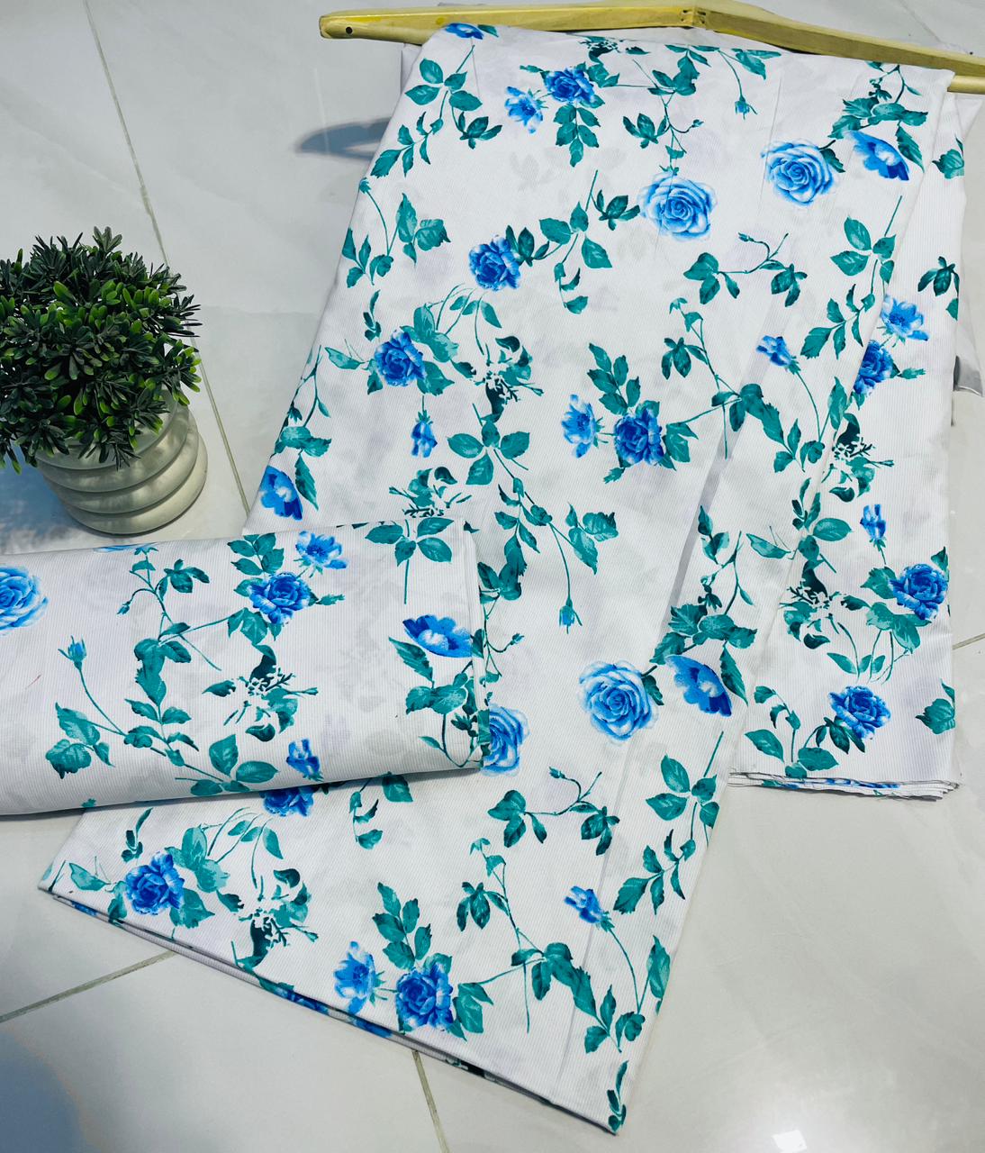 Mid Session Unstitched Cotton Suit – Digital Print Aroma Cotton – 4.5 Meter – Premium Quality