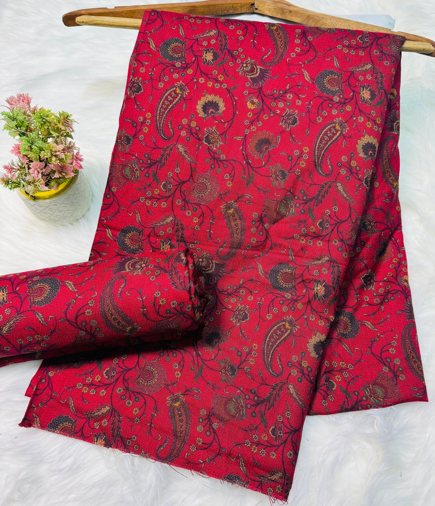 Unstitched Premium Dhanak 2PC Suit Fabric - 005