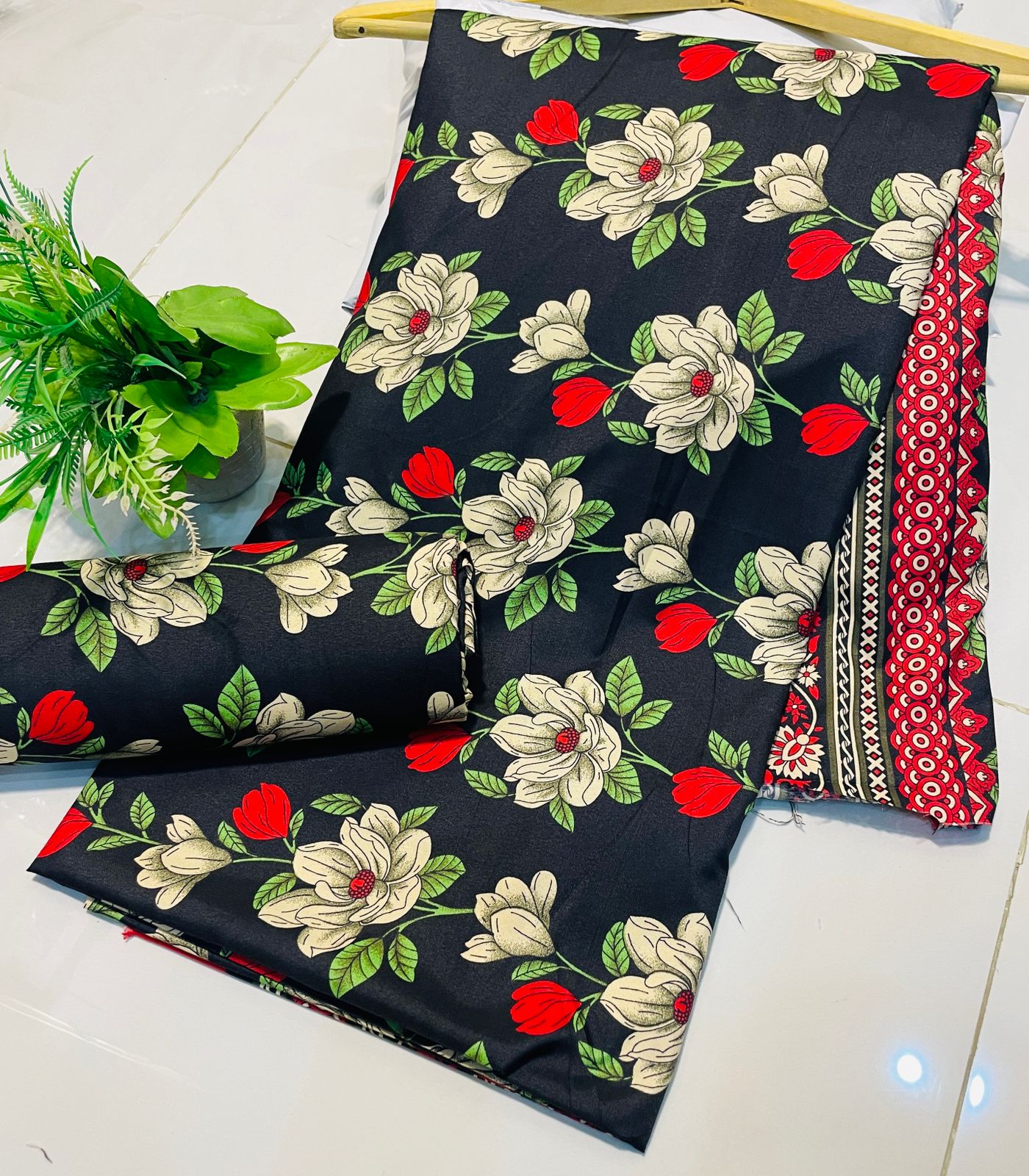 Mid Session Unstitched Cotton Suit – Digital Print Aroma Cotton – 4.5 Meter – Premium Quality