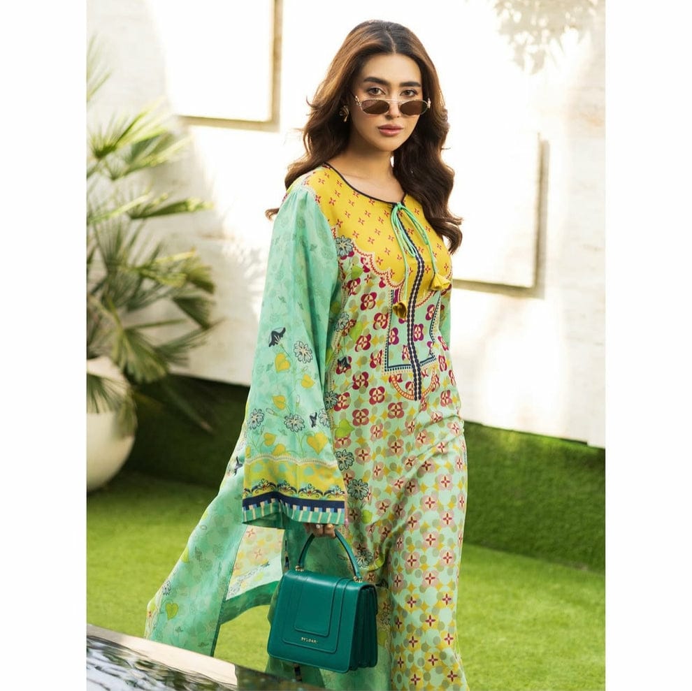 2-Piece Silky Lawn