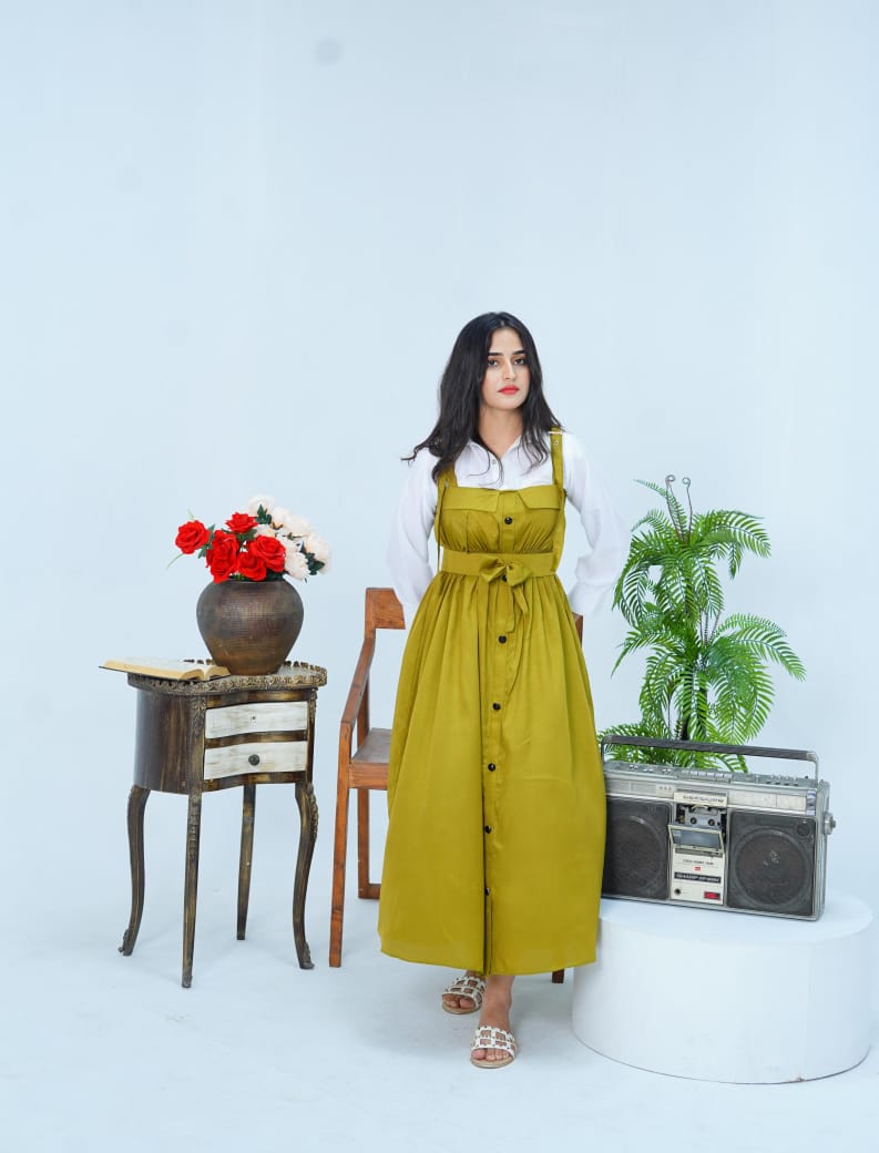 Butterfly Roomper Maxi Western Style Rs 2799/-