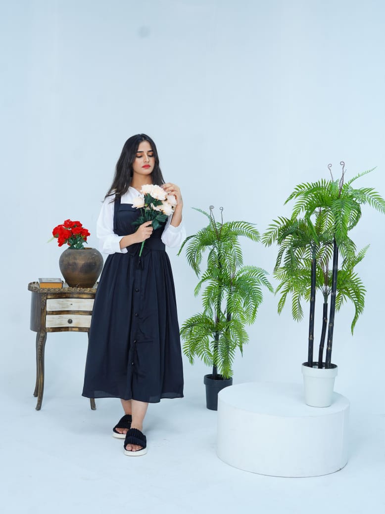 Butterfly Roomper Maxi Western Style Rs 2799/-