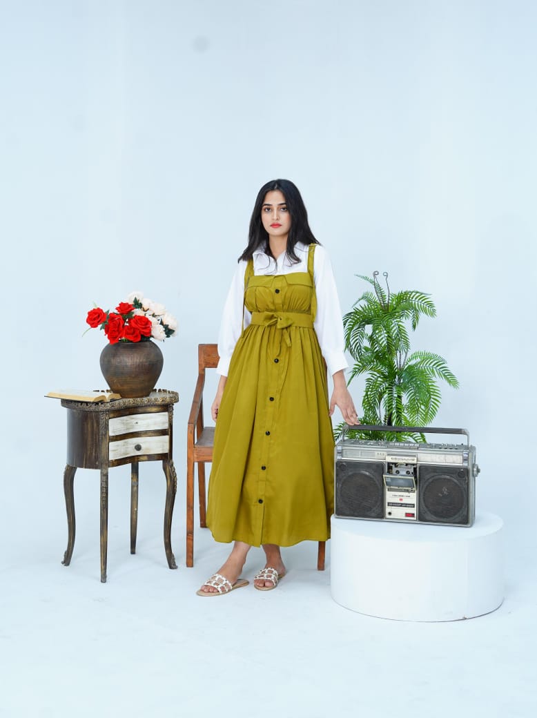 Butterfly Roomper Maxi Western Style Rs 2799/-