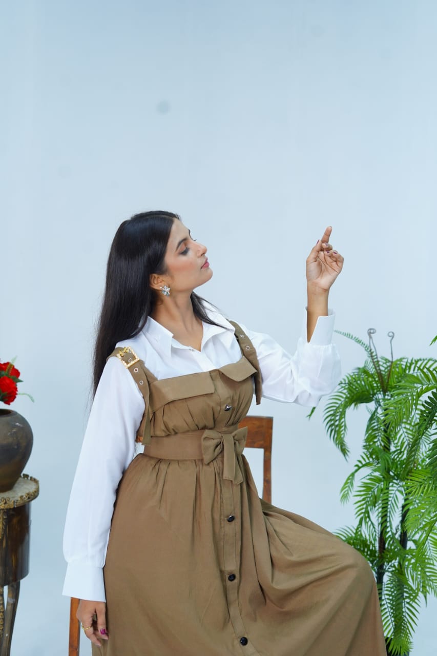 Butterfly Roomper Maxi Western Style Rs 2799/-